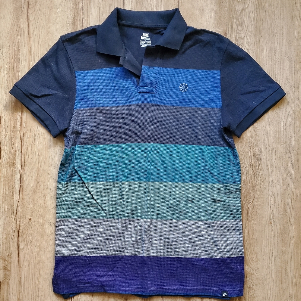 Nike polo SKU675 - Picture 1 of 3